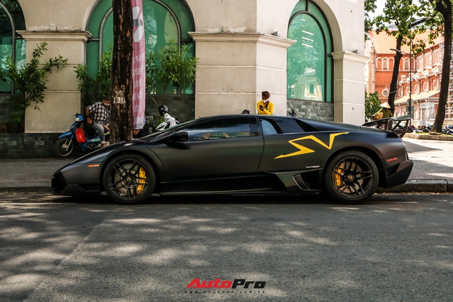 Đổi chủ, Lamborghini Murcielago SV độc nhất Việt Nam tái xuất trên phố Sài Gòn - Ảnh 4. Đổi chủ, Lamborghini Murcielago SV độc nhất Việt Nam tái xuất trên phố Sài Gòn - Ảnh 4.