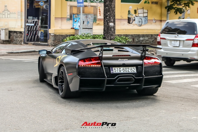Đổi chủ, Lamborghini Murcielago SV độc nhất Việt Nam tái xuất trên phố Sài Gòn - Ảnh 9. Đổi chủ, Lamborghini Murcielago SV độc nhất Việt Nam tái xuất trên phố Sài Gòn - Ảnh 9.