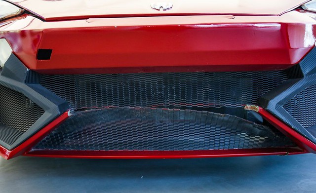 Siêu xe Lykan HyperSport từng đóng phim Fast and Furious 7 chuẩn bị được bán đấu giá - Ảnh 3.