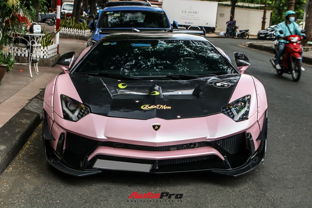 Lamborghini Aventador độ Liberty Walk độc nhất Việt Nam của doanh nhân Đà Lạt tái xuất sau nhiều tháng mất tích - Ảnh 6. Lamborghini Aventador độ Liberty Walk độc nhất Việt Nam của doanh nhân Đà Lạt tái xuất sau nhiều tháng mất tích - Ảnh 6.