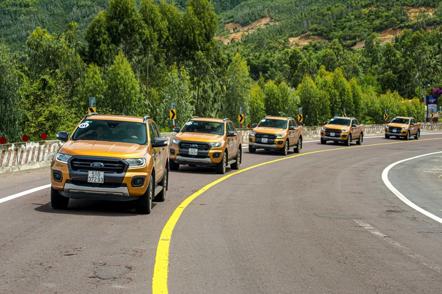 Trước khi lắp ráp thì đây là 2 thế hệ và 6 bản nâng cấp lớn của ‘vua doanh số’ Ford Ranger trong 20 năm tại Việt Nam - Ảnh 1. Trước khi lắp ráp thì đây là 2 thế hệ và 6 bản nâng cấp lớn của ‘vua doanh số’ Ford Ranger trong 20 năm tại Việt Nam - Ảnh 1.