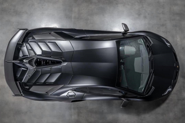 Ngắm khoang động cơ 2.000 mã lực của Lamborghini Aventador SVJ độ Twin-Turbo - Ảnh 9.
