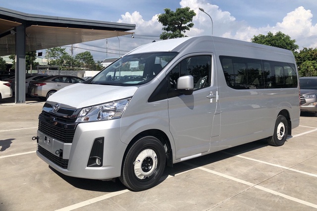 Thực hư tin đồn Toyota Hilux và Hiace 2021 được lắp ráp tại Việt Nam - Ảnh 3.