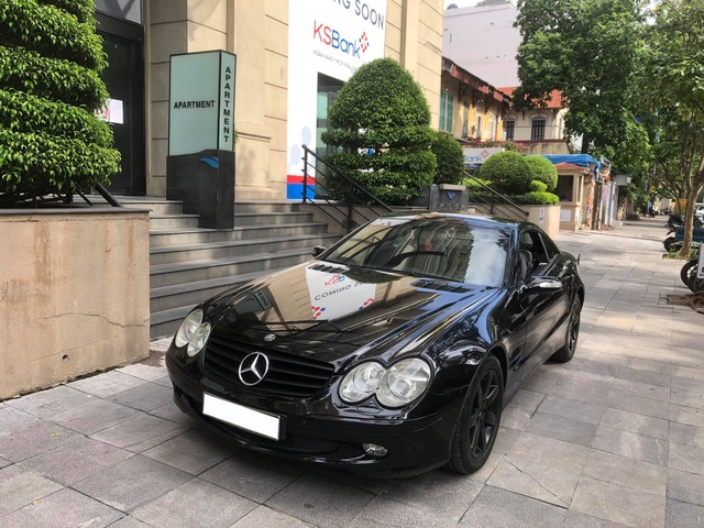 Dân chơi bán Mercedes-Benz SL 350 sau 16 năm, hạ giá rẻ ngang Toyota Corolla Altis - Ảnh 1.