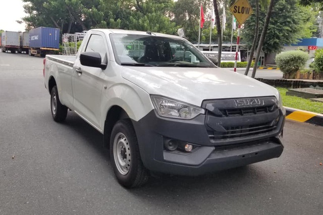 Isuzu D-Max 2021 bản 2 cửa mở bán tại Việt Nam: Giá 399 triệu, ưu đãi 40 triệu, rẻ nhất phân khúc, cạnh tranh Ford Ranger - Ảnh 3.