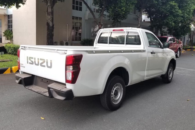 Isuzu D-Max 2021 bản 2 cửa mở bán tại Việt Nam: Giá 399 triệu, ưu đãi 40 triệu, rẻ nhất phân khúc, cạnh tranh Ford Ranger - Ảnh 1.