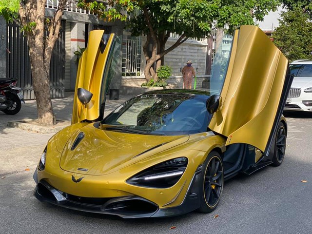 Đại gia Đà Nẵng chi hơn 600 triệu đồng để biến McLaren 720S Spider trở nên độc nhất Việt Nam - Ảnh 1.