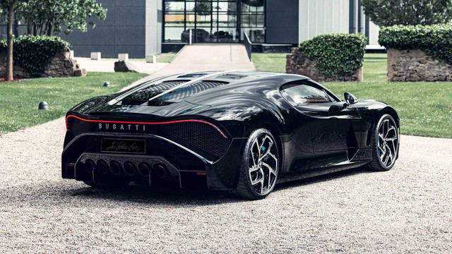 Hoàn thiện Bugatti La Voiture Noire: Giá quy đổi 308 tỷ, nếu về nước có thể lên tới 1.000 tỷ đồng - Ảnh 2.