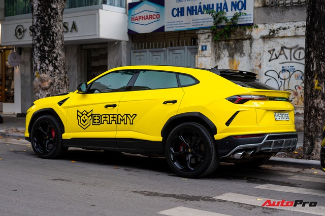 Lamborghini Urus từng thuộc sở hữu của Minh nhựa xuất hiện tại Hà Nội với điểm mới - Ảnh 2.