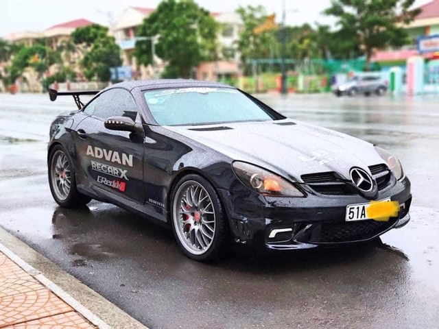 Cán mốc 600.000km, xe hot một thời Mercedes-Benz SLK 55 AMG được rao bán với mức giá hơn 200 triệu đồng - Ảnh 5.