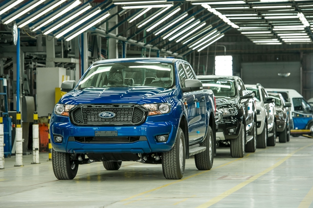 Ra mắt Ford Ranger lắp ráp tại Việt Nam: 5 phiên bản, giá cao nhất 925 triệu đồng - Ảnh 1.