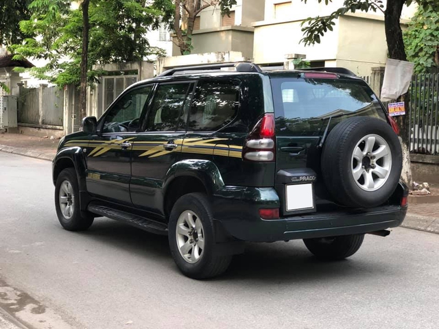 Bền dáng và nổi tiếng giữ giá nhưng phiên bản này của Toyota Land Cruiser lại rẻ như Kia Morning sau gần 2 thập kỷ - Ảnh 3.