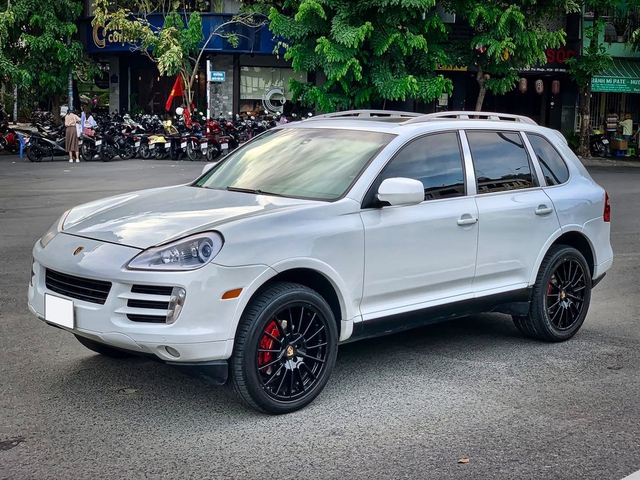 Bán Porsche Cayenne trong mùa dịch, đại gia chia sẻ: Trước rao giá 850 triệu, giờ còn 650 triệu đồng - Ảnh 7.