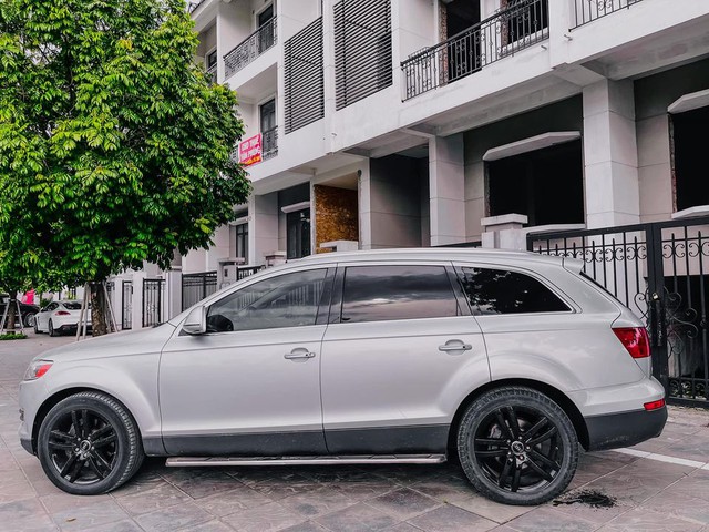 Bán Audi Q7 rẻ hơn VinFast Fadil, chủ xe thành thật: ‘Xe này muốn ngon phải bỏ thêm tiền, đi chắc chắn ngốn xăng’ - Ảnh 2.