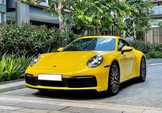 Bán Porsche 911 thế hệ mới với giá hơn 9 tỷ đồng, đại gia khiến CĐM ngã ngửa khi tiết lộ mức ODO - Ảnh 1.