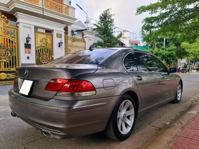 Giám đốc độ pô Mẹc cho BMW 7-Series rồi bán lại với giá rẻ ngang VinFast Fadil - Ảnh 2.