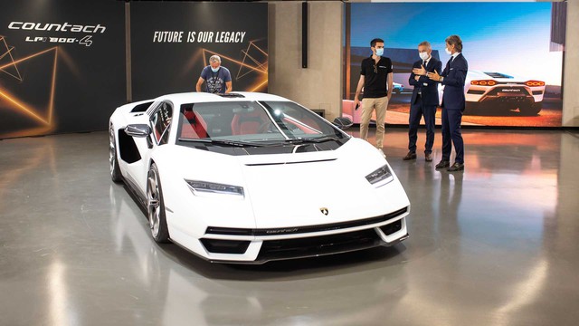 Hậu kỷ nguyên điện hóa, Lamborghini vẫn quyết tâm giữ lại yếu tố nào cho những siêu xe sau này? - Ảnh 2.
