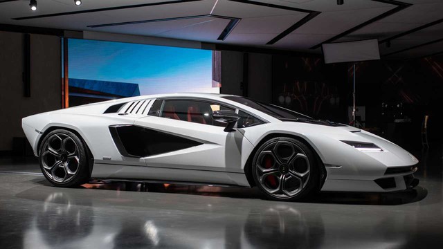 Hậu kỷ nguyên điện hóa, Lamborghini vẫn quyết tâm giữ lại yếu tố nào cho những siêu xe sau này? - Ảnh 1.