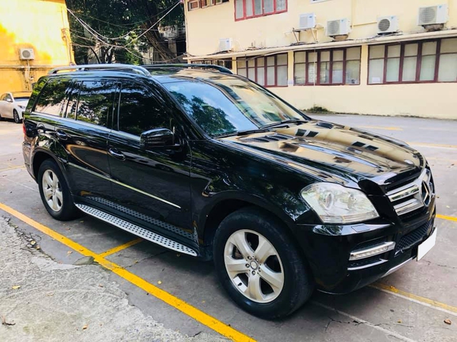 Bán Mercedes-Benz GL 450, đại gia chia sẻ: Mua mới 7 tỷ mà giờ chỉ còn hơn 900 triệu - Ảnh 1.