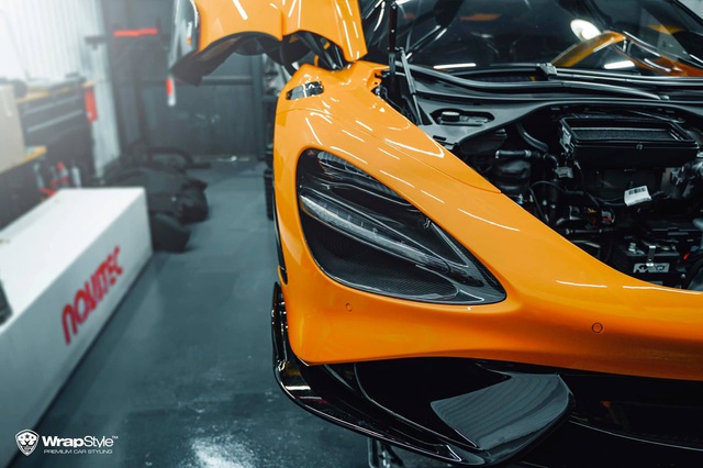 Lộ diện McLaren 765LT đầu tiên tại Việt Nam nâng cấp gói độ Novitec giá hàng tỷ đồng - Ảnh 1.