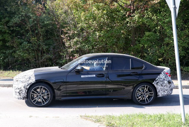 BMW 3-Series 2022 sắp ra mắt sẽ cắt trang bị khiến người mê cầm lái phải đắn đo - Ảnh 4.
