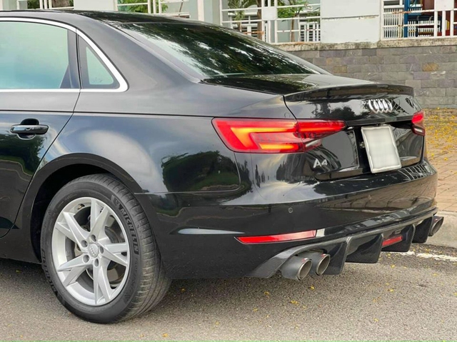 4 năm tuổi, Audi A4 được chủ xe quảng cáo mới 99% rao bán rẻ như Toyota Camry 2021 - Ảnh 3.