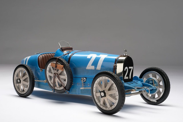 Hành trình gây dựng đế chế xe hơi để đời của Ettore Bugatti: 18 tuổi tự chế ô tô, luôn đưa ra ý tưởng vượt thời gian và cuộc đời gắn bó với những chiếc xe đua - Ảnh 5.