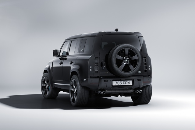 Land Rover Defender V8 Bond Edition - SUV việt dã hạng sang cho fan cuồng điệp viên 007 - Ảnh 2.