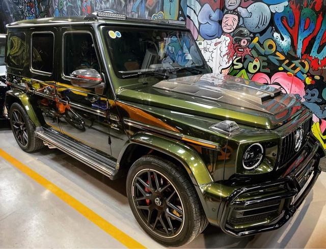 Đại gia bán hàng online chi hơn 12 tỷ tậu Mercedes-AMG G 63 màu độc, về làm cặp với loạt xe Ferrari và Porsche - Ảnh 1.