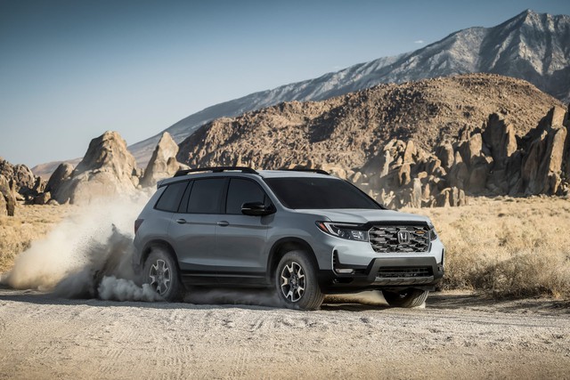 Ra mắt Honda Passport 2022 - SUV cỡ trung cạnh tranh Hyundai Santa Fe và Kia Sorento - Ảnh 2. Ra mắt Honda Passport 2022 - SUV cỡ trung cạnh tranh Hyundai Santa Fe và Kia Sorento - Ảnh 2.