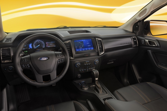 Khám phá Ford Ranger Splash 2022 lấy cảm hứng từ những năm 1990 - Ảnh 6.
