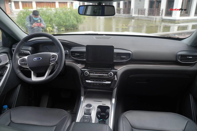Ford Explorer 2022 giá 2,366 tỷ đồng tại Việt Nam - Trùm công nghệ phân khúc với nhiều nâng cấp vượt mặt Palisade, Teramont - Ảnh 4.