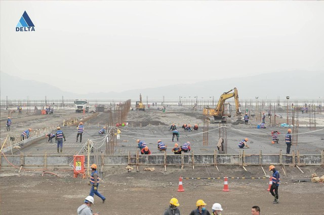 Cận cảnh nhà máy VinFast Vũng Áng - Hà Tĩnh: Công trường rộng 2000 ha đã bắt đầu được xây dựng - Hình 4.