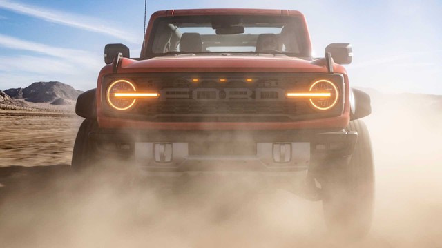 Ra mắt Ford Bronco Raptor: Động cơ khủng giống Explorer, khả năng off-road đáng kinh ngạc - Ảnh 5.