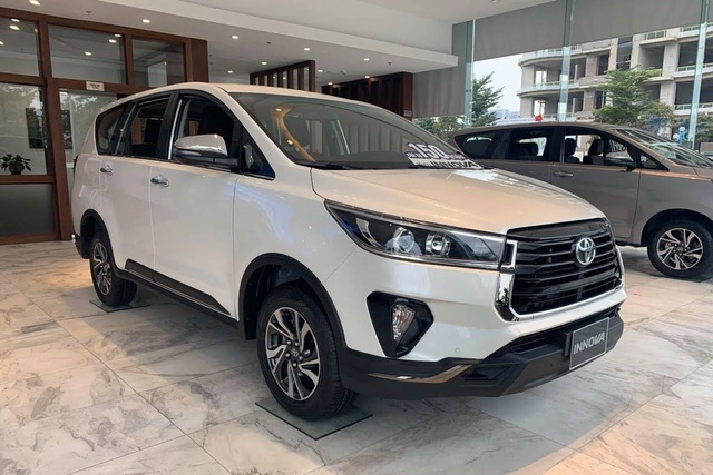 The price of Toyota cars is about to increase sharply in Vietnam: Raize is the highest at 555 million, Innova has reached a record of more than 1 billion - Photo 3.