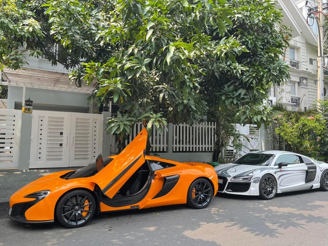 Đại gia Việt chi hàng chục tỷ đồng đưa thêm bộ đôi siêu xe về Việt Nam ăn Tết, có chiếc thuộc diện độc nhất - Ảnh 1. Đại gia Việt chi hàng chục tỷ đồng đưa thêm bộ đôi siêu xe về Việt Nam ăn Tết, có chiếc thuộc diện độc nhất - Ảnh 1.
