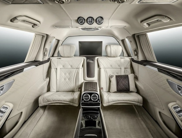 Đầu xuân năm mới, ông Trịnh Văn Quyết đến thăm Đền Hùng trên chiếc Mercedes-Maybach S 600 Pullman - Ảnh 7.