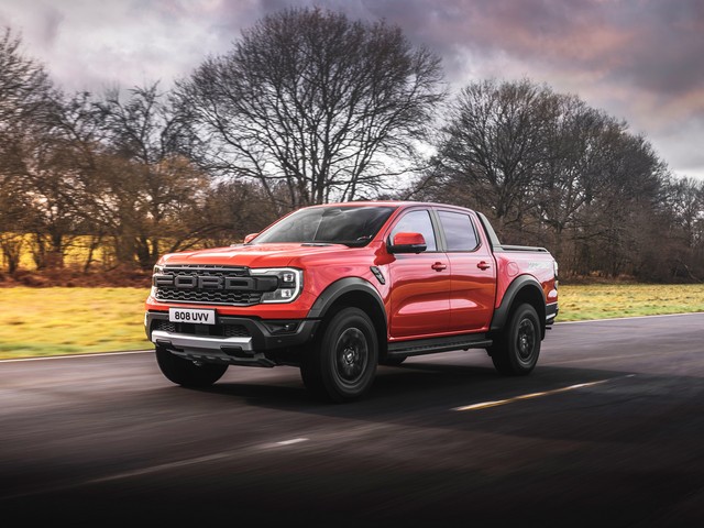 Ford shook his head, resolutely not letting a German automaker borrow the Ranger Raptor platform to avoid a big competitor - Photo 1.