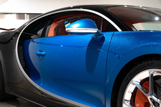 Rộ tin siêu phẩm Bugatti Chiron đầu tiên lên đường về nước - Megacar thứ 2 sau chiếc Regera của đại gia Hoàng Kim Khánh - Ảnh 2.