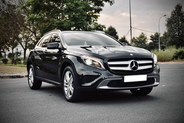     Mercedes-Benz GLA 200 drops in price to only Hyundai Tucson after 8 years - Photo 1.