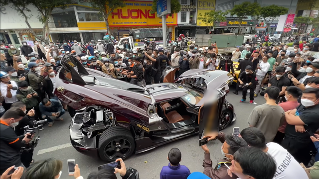 Hai Duong's giant 200 billion supercar ran into trouble halfway, had to ask for help: What is this?  - Photo 5.