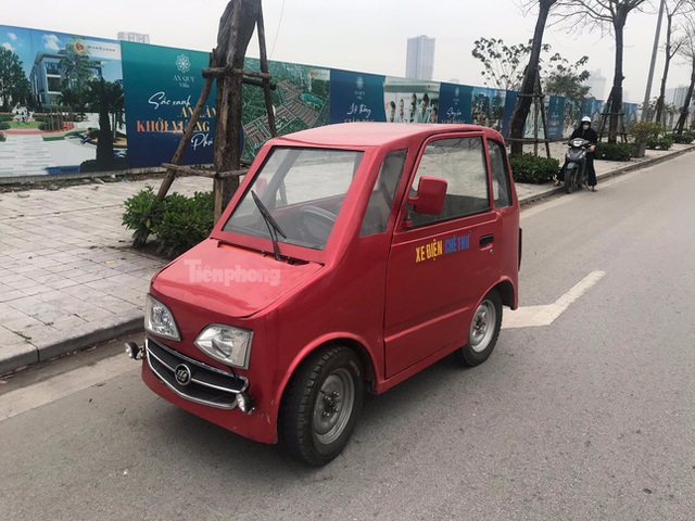 A man over 70 years old makes his own electric car in Hanoi - Photo 4.