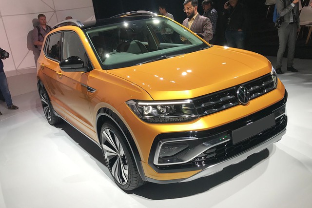 Volkswagen T-Cross returns to Vietnam in April: Two versions, imported from India, against Peugeot 2008 - Photo 1.