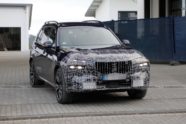 The BMW X7 2023 was suddenly revealed with a headlight arrangement similar to VinFast Lux SA2.0 and Hyundai Santa Fe - Photo 2.