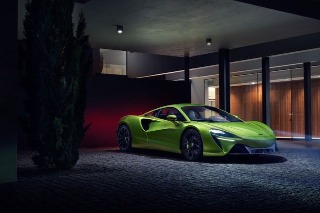 Supercar without reverse gear McLaren Artura launched in Vietnam market: 4 versions, starting price from 16 billion VND - Photo 5.