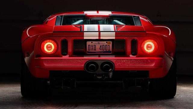 Ford GT 2005 của Kid Rock được bán với giá 638.000 USD khi đấu giá - Ảnh 4.