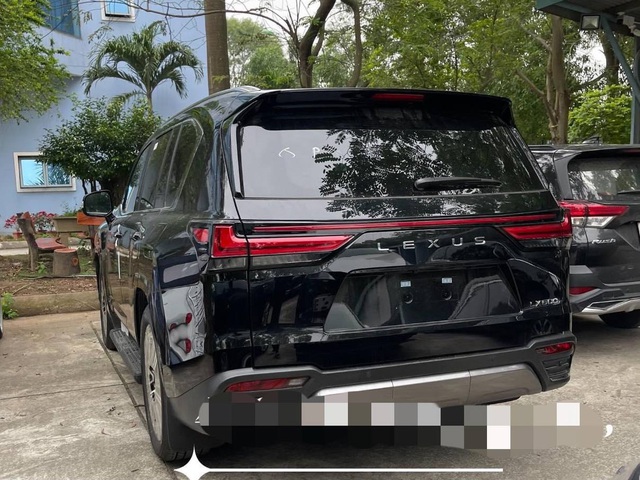The first Lexus LX 600 2022 is cleared in Vietnam - A rare item with a classy interior for the president, strong but less fuel consumption - Photo 1.