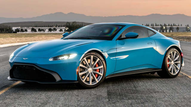 AddArmor converts Aston Martin Vantage supercar into bulletproof car - Photo 1.