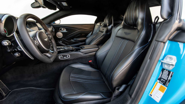AddArmor converts Aston Martin Vantage supercar into bulletproof car - Photo 3.