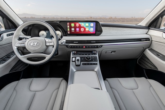 Hyundai Palisade 2023 launched: 3D grille and steering wheel like Tucson, ergonomic seats borrowed from Genesis and many terrible technologies - Photo 6.